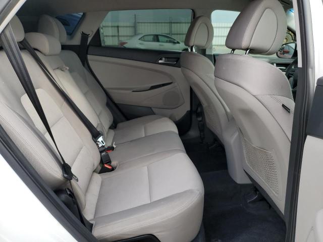 Photo 11 from auction – 2016 HYUNDAI TUCSON SE with VIN KM8J23A47GU027955