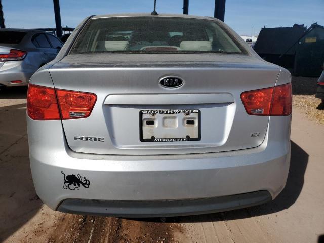 Photo 6 from auction – 2013 KIA FORTE EX with VIN KNAFU4A2XD5695616