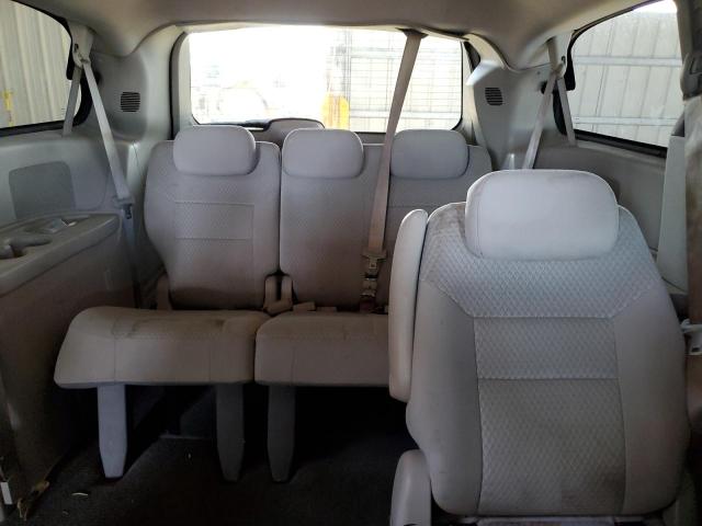 Photo 10 from auction – 2010 CHRYSLER TOWN & COU with VIN 2A4RR2D17AR414891