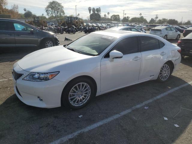 LEXUS ES300H 2015 with VIN JTHBW1GG7F2093997 - Photo from auction