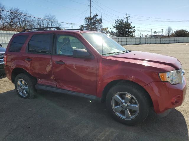 Photo 4 from auction – 2010 FORD ESCAPE XLT with VIN 1FMCU0D72AKB07142