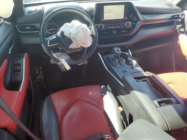 Photo 8 from auction – 2021 TOYOTA HIGHLANDER with VIN 5TDLZRAH9MS049325