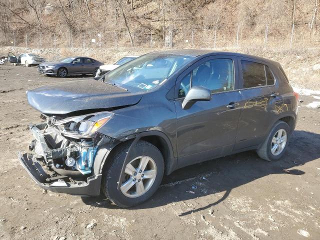 CHEVROLET TRAX LS 2019 with VIN 3GNCJNSB2KL241089 - Photo from auction