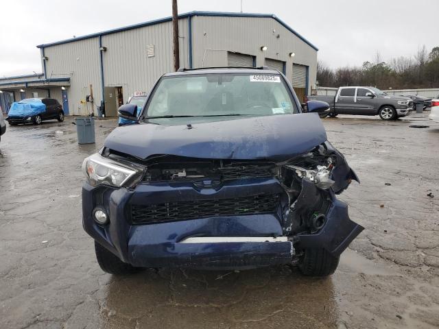 Photo 5 from auction – 2019 TOYOTA 4RUNNER SR with VIN JTEBU5JR6K5637838