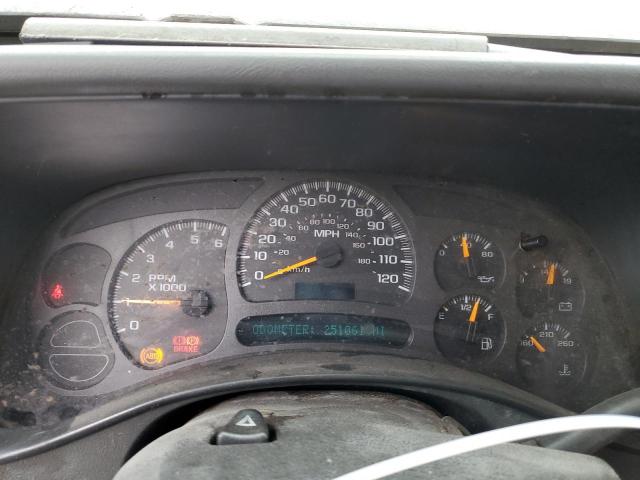Photo 9 from auction – 2004 CHEVROLET SILVERADO with VIN 1GCEK19TX4E186657