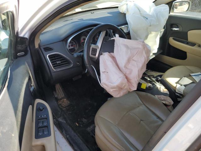 Photo 8 from auction – 2013 CHRYSLER 200 LIMITE with VIN 1C3CCBCG4DN649709