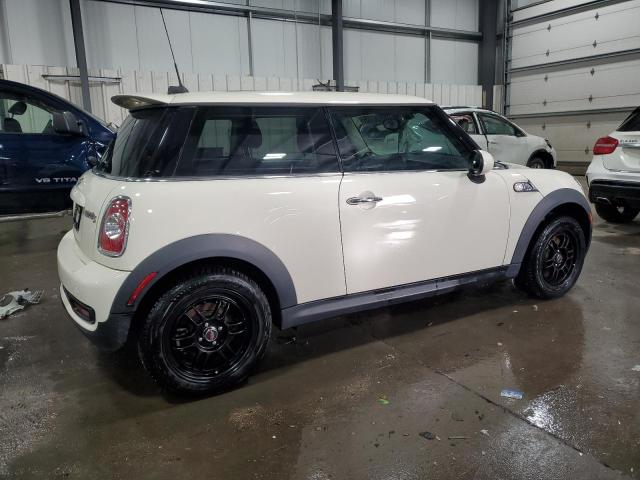 Photo 3 from auction – 2013 MINI COOPER S with VIN WMWSV3C59DT475876