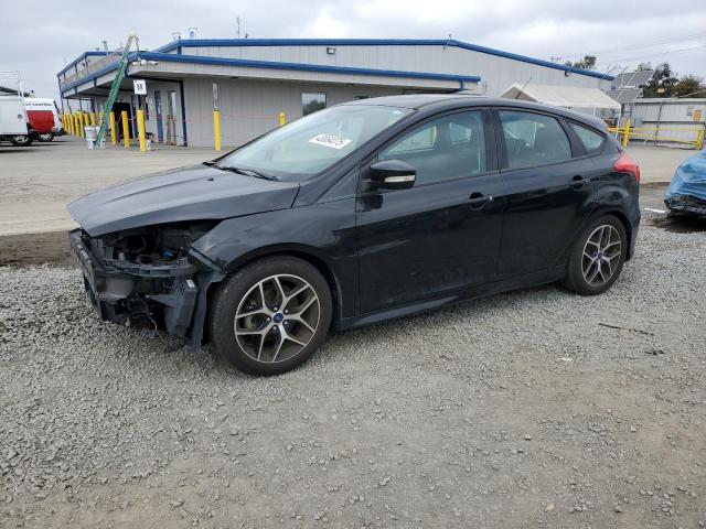FORD FOCUS SE 2015 with VIN 1FADP3K28FL358022 - Photo from auction