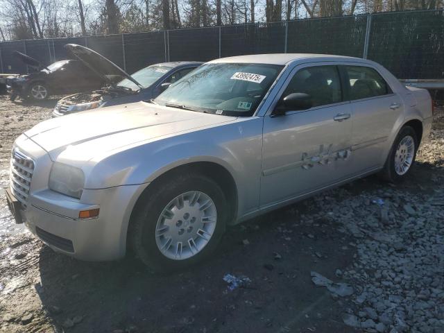 CHRYSLER 300 2005 with VIN 2C3AA43R85H600906 - Photo from auction