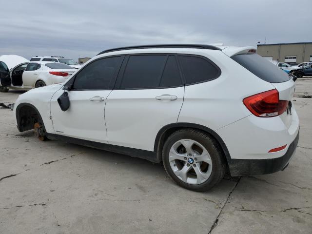 Photo 2 from auction – 2015 BMW X1 SDRIVE2 with VIN WBAVM1C52FV315916