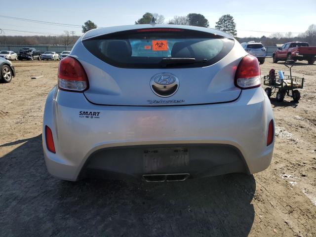 Photo 6 from auction – 2015 HYUNDAI VELOSTER with VIN KMHTC6AD7FU245366