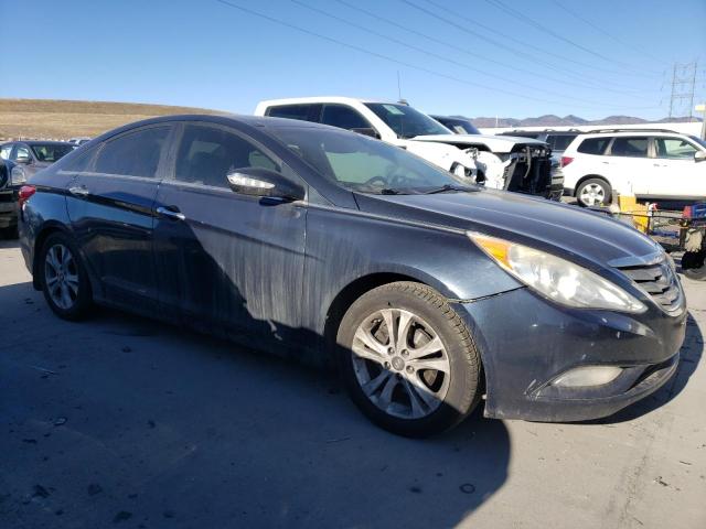 Photo 4 from auction – 2012 HYUNDAI SONATA SE with VIN 5NPEC4AC4CH384918