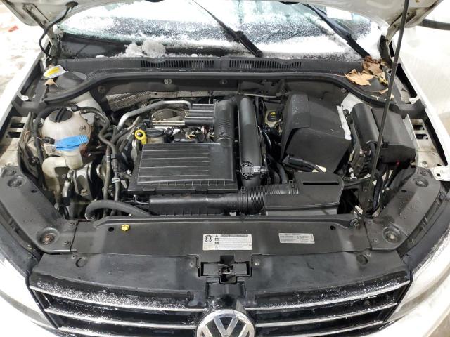 Photo 11 from auction – 2017 VOLKSWAGEN JETTA S with VIN 3VW2B7AJ0HM337082