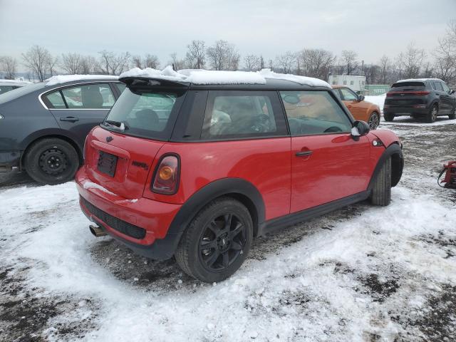 Photo 3 from auction – 2010 MINI COOPER S with VIN WMWMF7C58ATZ74323