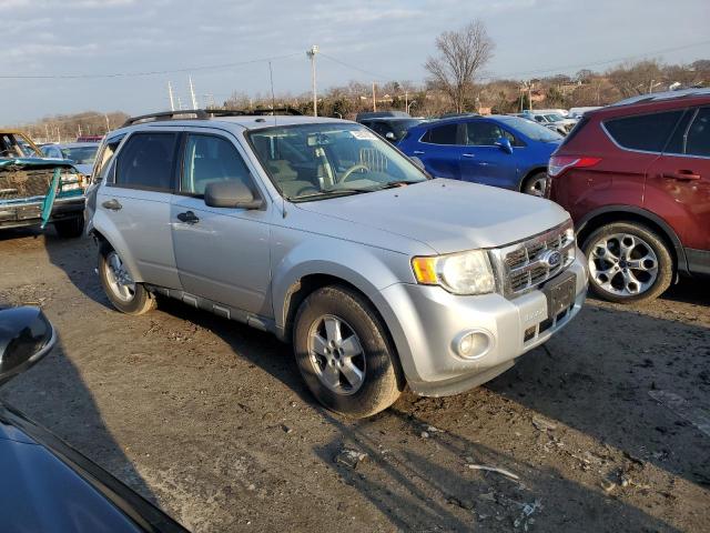Photo 4 from auction – 2010 FORD ESCAPE XLT with VIN 1FMCU9D75AKB28068