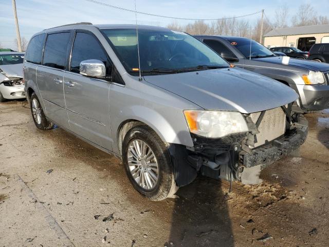 Photo 4 from auction – 2014 CHRYSLER TOWN & COU with VIN 2C4RC1CG8ER107663