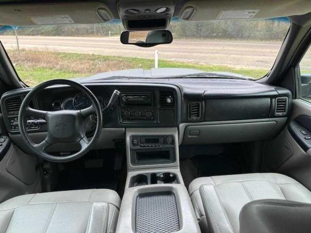 Photo 9 from auction – 2002 CADILLAC ESCALADE E with VIN 3GYEK63N82G219520