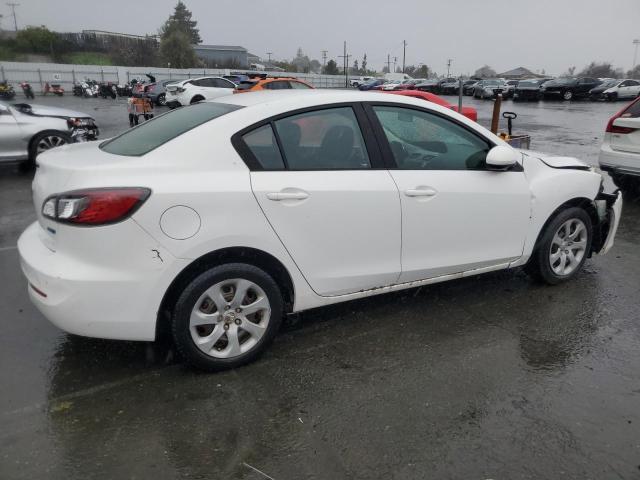 Photo 3 from auction – 2013 MAZDA 3 I with VIN JM1BL1UP3D1756984