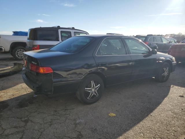 Photo 3 from auction – 2000 TOYOTA CAMRY CE with VIN 4T1BG22K0YU009571