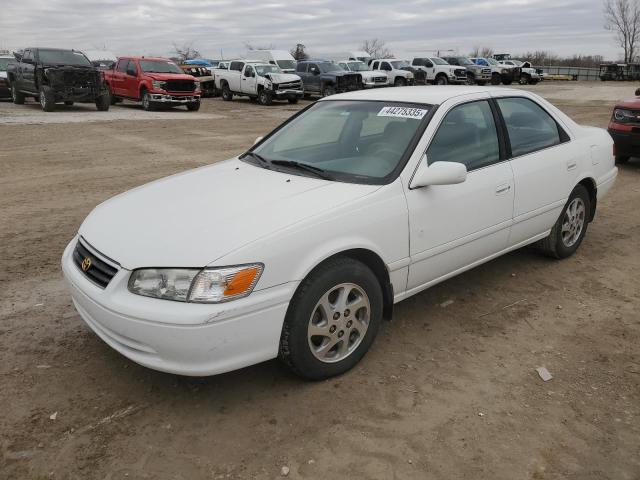 Photo 1 from auction – 2001 TOYOTA CAMRY CE with VIN 4T1BG22K31U840083