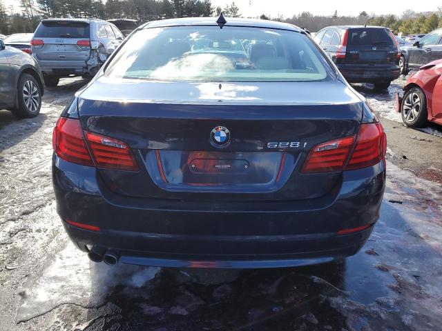 Фото 6 с аукциона – 2012 BMW 528 XI с VIN WBAXH5C55CDW04455
