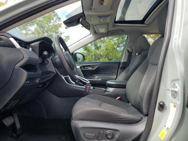 Photo 7 from auction – 2019 TOYOTA RAV4 XLE with VIN 2T3W1RFV2KC018272