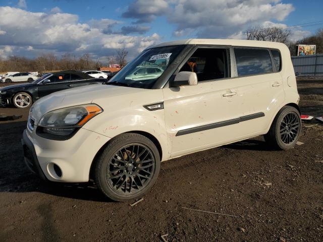 KIA SOUL 2012 with VIN KNDJT2A59C7360672 - Photo from auction