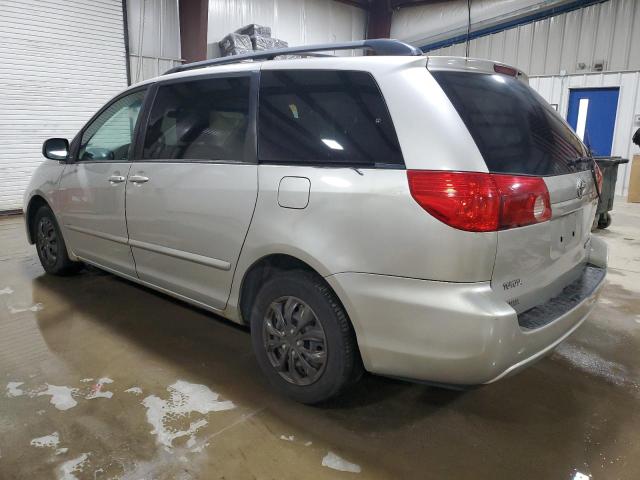 Photo 2 from auction – 2010 TOYOTA SIENNA CE with VIN 5TDKK4CC5AS309719