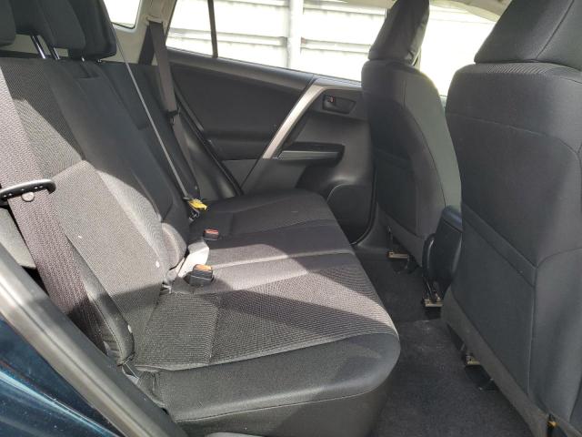 Photo 11 from auction – 2018 TOYOTA RAV4 LE with VIN JTMZFREV0JJ156775
