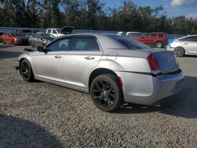 Photo 2 from auction – 2017 CHRYSLER 300C with VIN 2C3CCAEG1HH570567