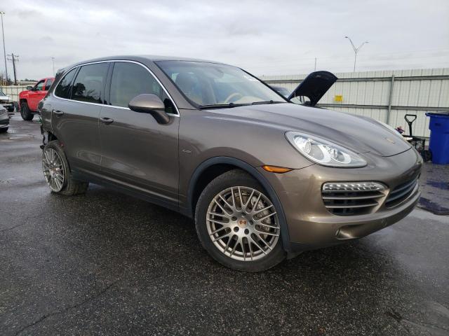 Photo 4 from auction – 2014 PORSCHE CAYENNE with VIN WP1AF2A23ELA34548