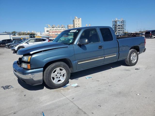 CHEVROLET SILVERADO 2006 with VIN 1GCEC19V06Z233723 - Photo from auction