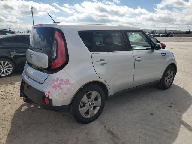 Photo 3 from auction – 2017 KIA SOUL with VIN KNDJN2A24H7499972