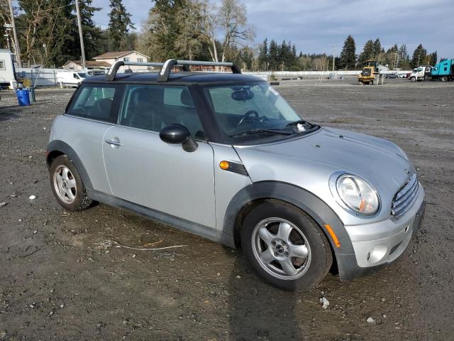 Photo 4 from auction – 2009 MINI COOPER with VIN WMWMF33549TW78073