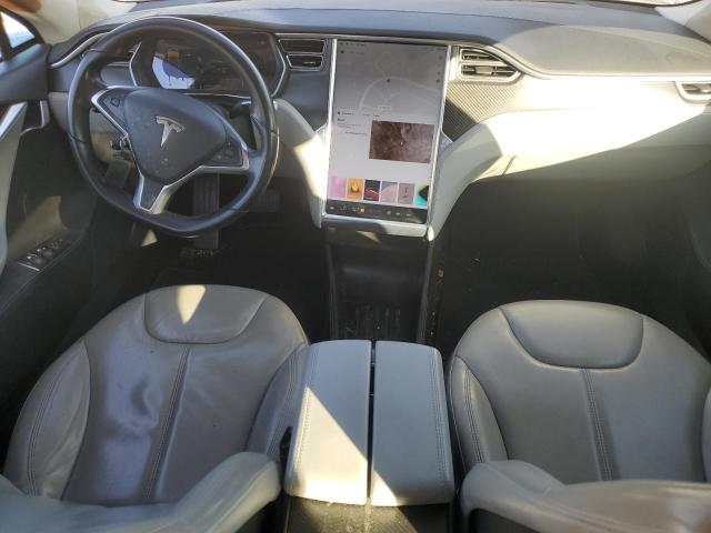 Снимка 8 от търг – 2015 TESLA MODEL S 85 с VIN 5YJSA1H15FFP74215