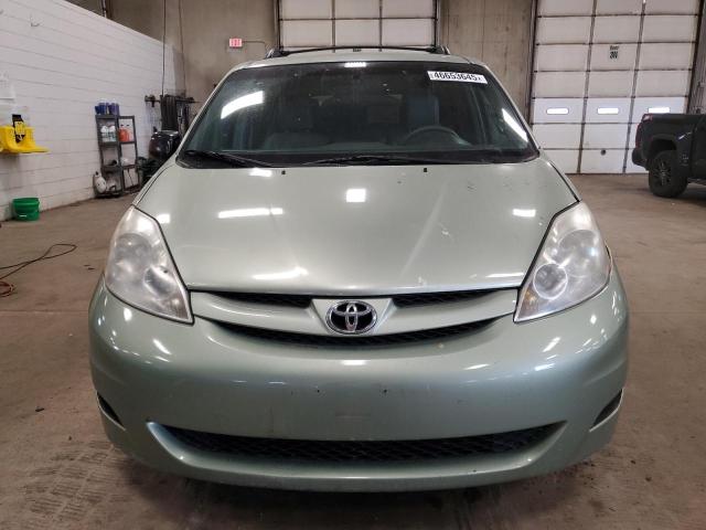 Photo 5 from auction – 2010 TOYOTA SIENNA CE with VIN 5TDKK4CC9AS322876