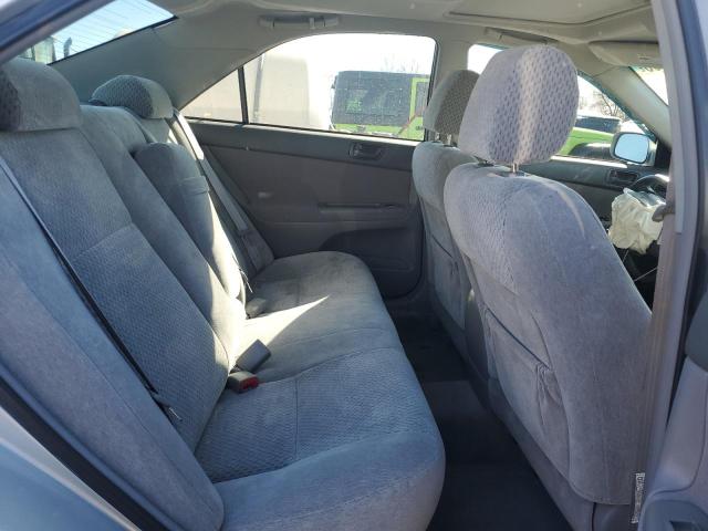 Photo 10 from auction – 2004 TOYOTA CAMRY LE with VIN 4T1BF32K14U068177