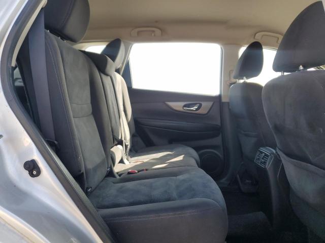 Photo 11 from auction – 2015 NISSAN ROGUE S with VIN KNMAT2MV2FP591493