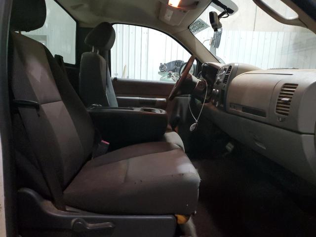 Photo 10 from auction – 2007 CHEVROLET SILVERADO with VIN 1GCEC14CX7Z571086