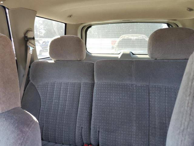 Photo 10 from auction – 2000 CHEVROLET BLAZER with VIN 1GNDT13W8Y2119632