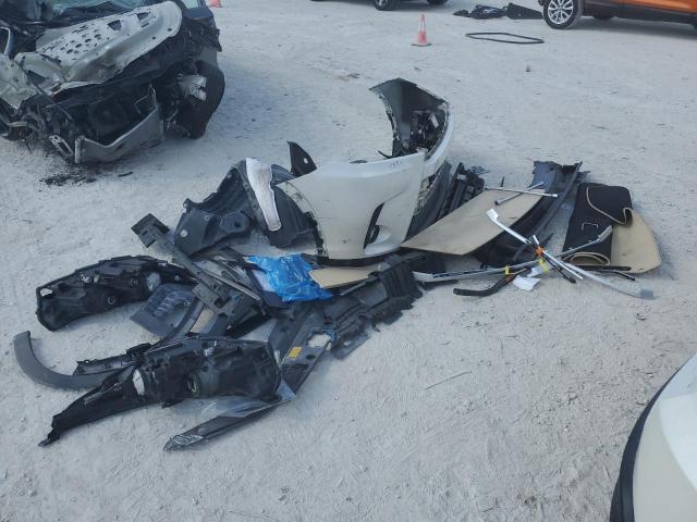 Фото 13 с аукциона – 2017 TOYOTA HIGHLANDER с VIN 5TDKZRFH3HS518628