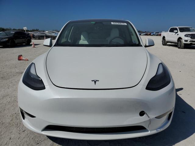 Снимка 5 от търг – 2023 TESLA MODEL Y с VIN 7SAYGAEE0PF906155