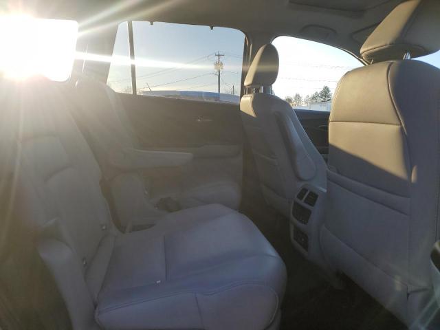 Photo 11 from auction – 2019 HONDA PILOT TOUR with VIN 5FNYF6H63KB019272