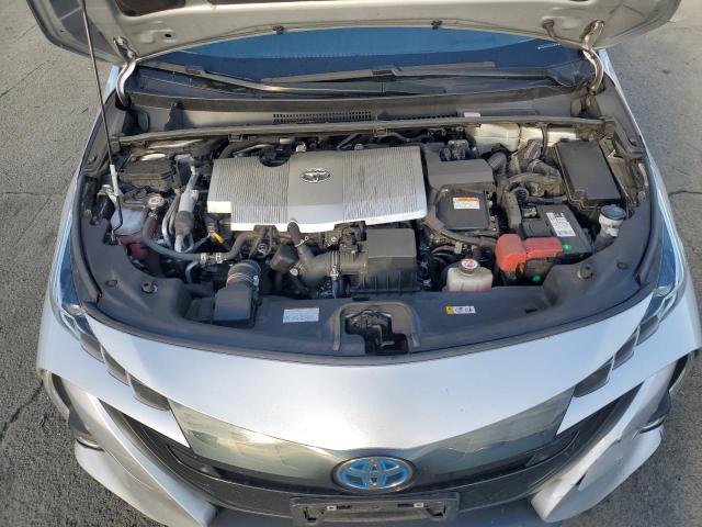 Photo 11 from auction – 2022 TOYOTA PRIUS PRIM with VIN JTDKAMFP2N3203558