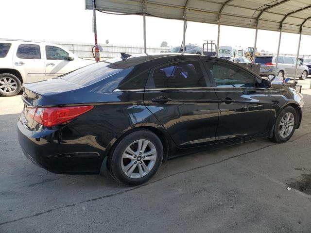 Photo 3 from auction – 2013 HYUNDAI SONATA GLS with VIN 5NPEB4AC4DH746153