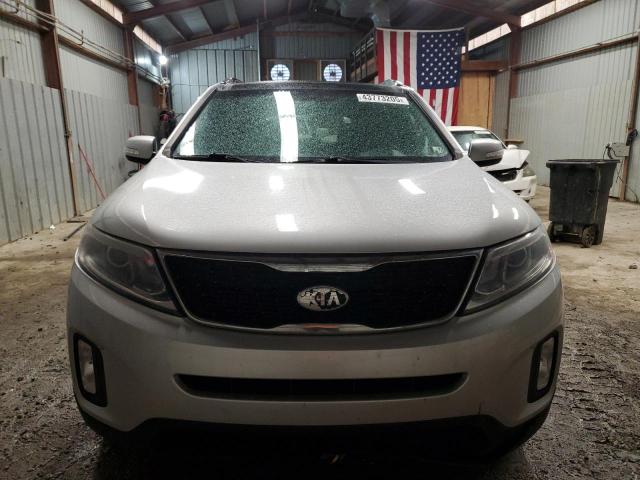 Photo 5 from auction – 2014 KIA SORENTO EX with VIN 5XYKUDA77EG546733
