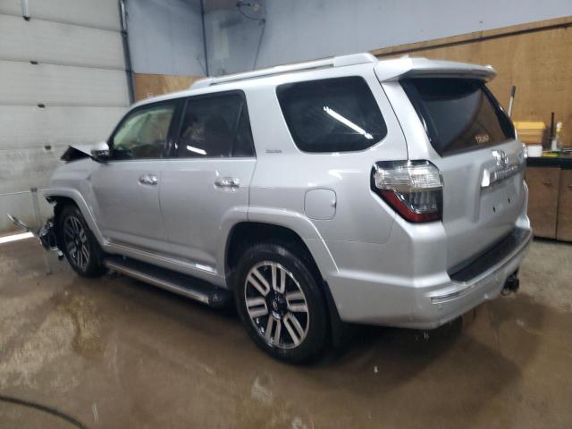 Photo 2 from auction – 2015 TOYOTA 4RUNNER SR with VIN JTEBU5JR6F5238143