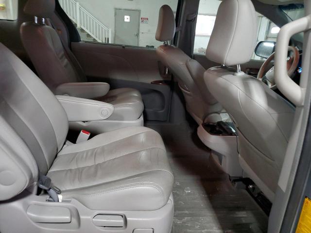 Photo 11 from auction – 2014 TOYOTA SIENNA XLE with VIN 5TDDK3DC3ES091772