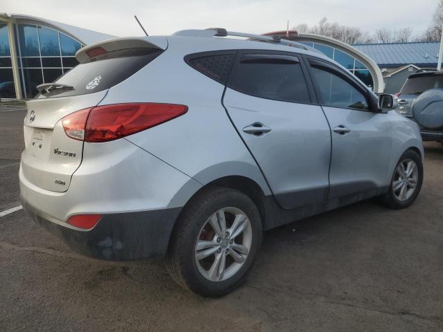 Photo 3 from auction – 2012 HYUNDAI TUCSON GLS with VIN KM8JUCAC2CU421827