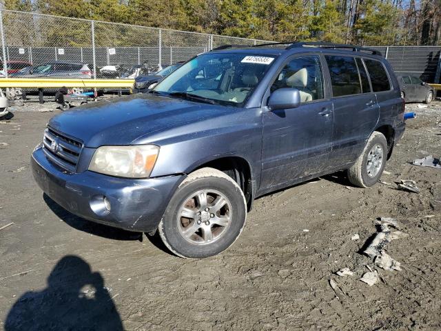 TOYOTA HIGHLANDER 2004 with VIN JTEEP21A040043212 - Photo from auction